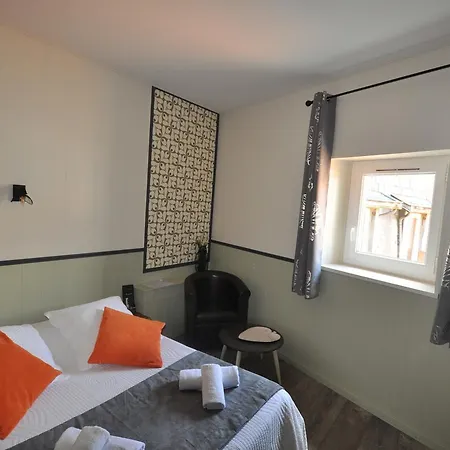 Hotell Cote Basque 2*