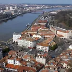 Hotel Cote Basque 2*