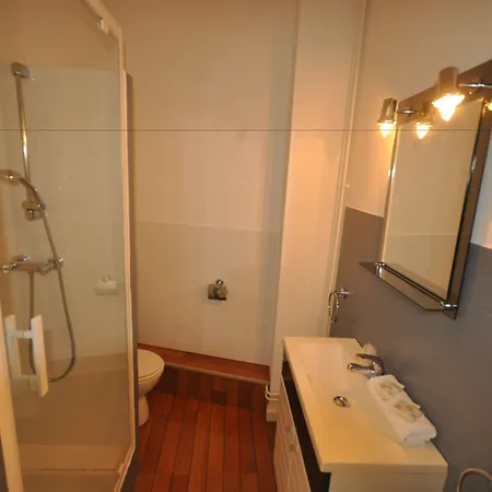 Hotel Cote Basque 2*