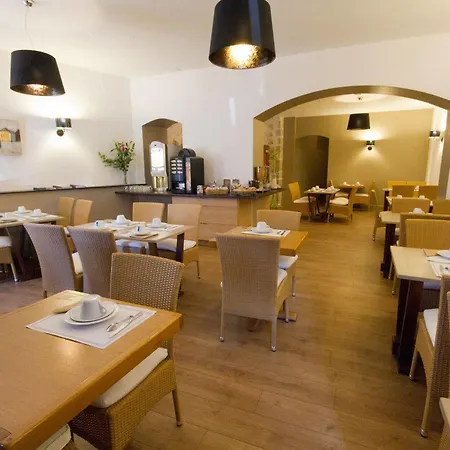 Cote Basque Hotel 2*