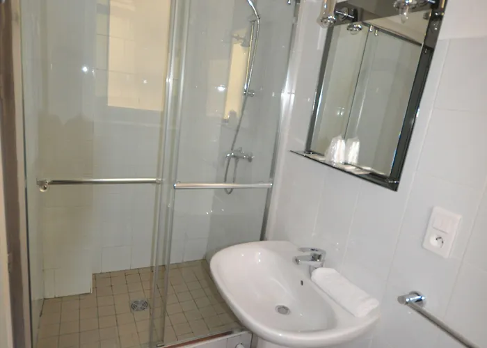 Cote Basque 2* Bayonne