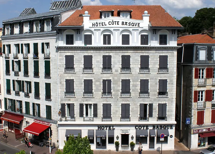 Cote Basque 2*