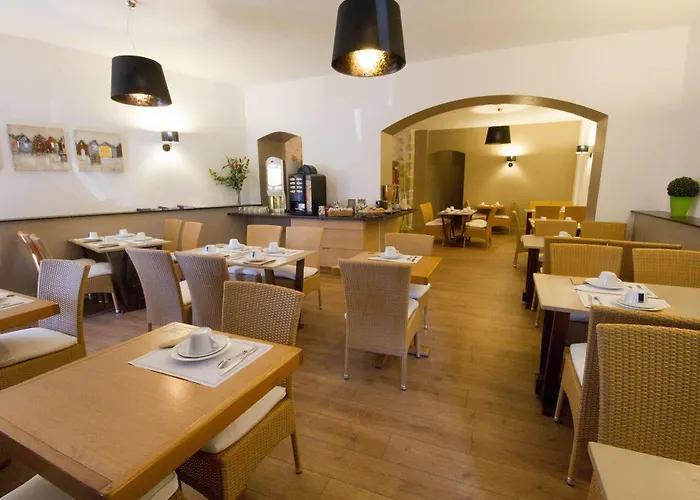 Cote Basque Hotel 2*