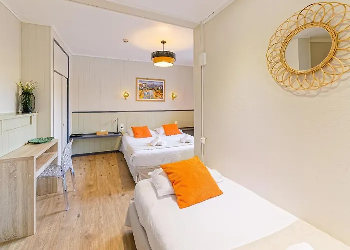 Hotell Cote Basque 2*